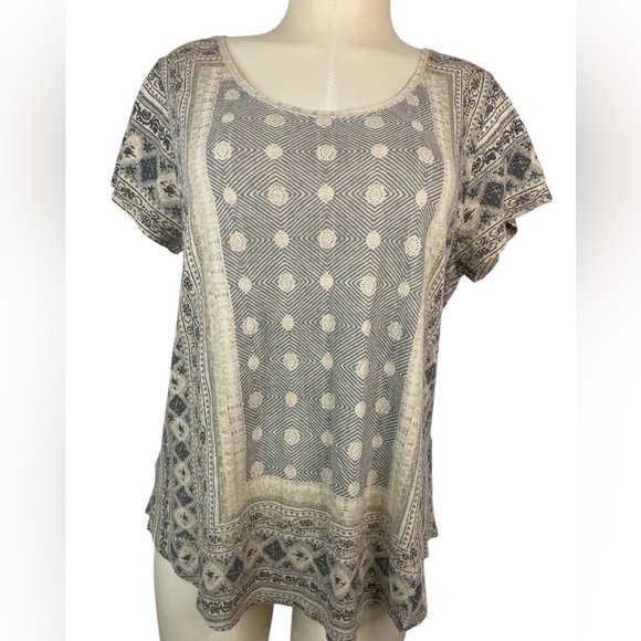 Lucky Brand Tops - Lucky Brand Women's Geometric Print Top XL